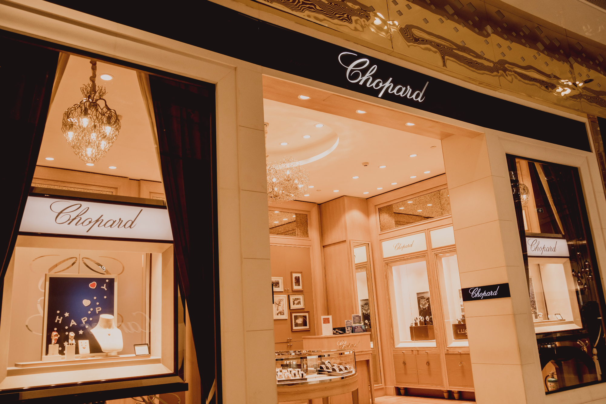 Danes sem prvič slišala, da Chopard ura obstaja