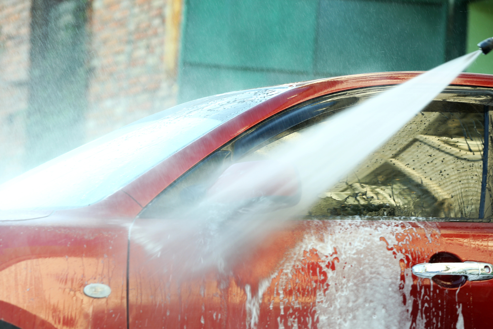 Zelo uspešna avtopralnica ljubljana za priporočit vsakomur